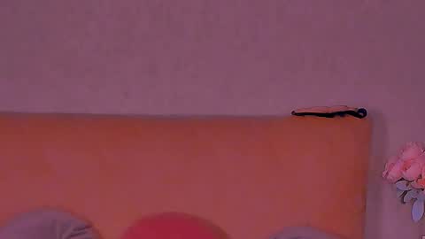 Barbie Kim online show from March 1, 2025, 10:42 pm