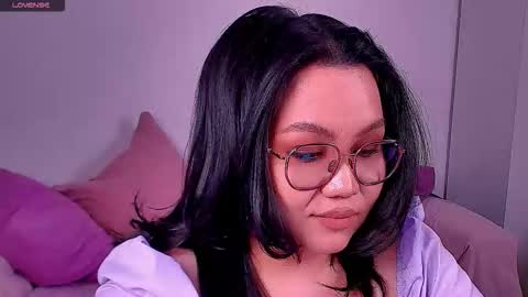 Barbie Kim online show from November 22, 2025, 10:31 pm