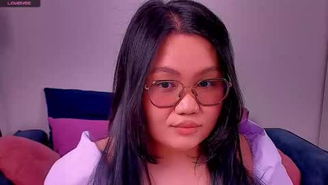 Barbie Kim online show from December 14, 2025, 12:38 am