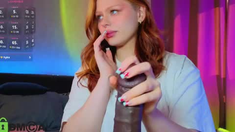 Snapshot of barbara_dunnn chatting on June 3, 2026, 11:24 am barbara_dunnn online show from June 3, 2026, 11:24 am