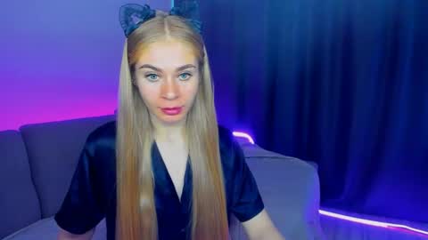 Snapshot of barbarachic chatting on July 10, 2026, 11:13 am BarbaraChic online show from July 10, 2026, 11:13 am
