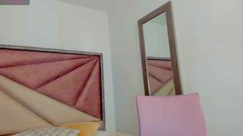 Barbara  online show from April 24, 2026, 12:18 pm