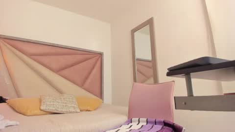 Snapshot of barbaraknox_ chatting on June 7, 2026, 6:33 pm Barbara online show from June 7, 2026, 6:33 pm