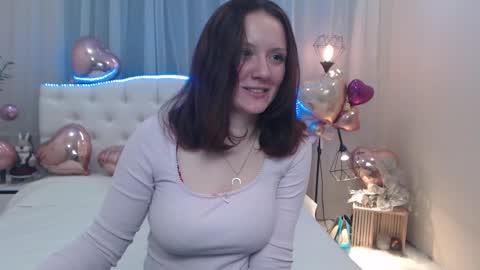 barbarastily online show from February 14, 2025, 6:08 pm