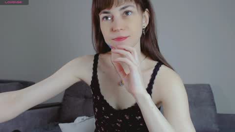 Amina online show from January 17, 2025, 3:00 pm