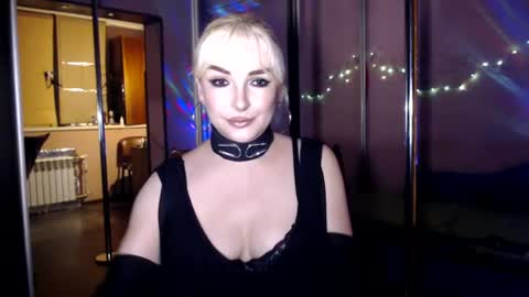 Victoria online show from June 27, 2026, 11:32 pm