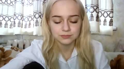 barbie___girl online show from January 13, 2026, 10:53 am