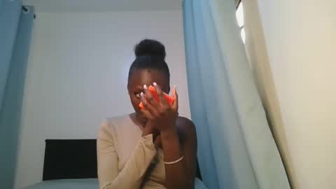 queen online show from February 21, 2026, 8:26 am