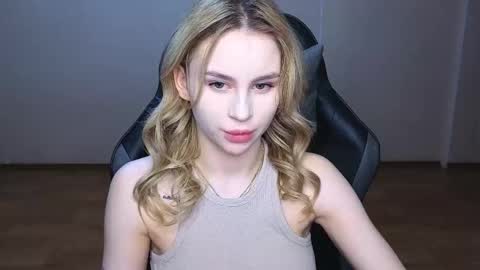 Eva online show from March 9, 2025, 5:06 pm