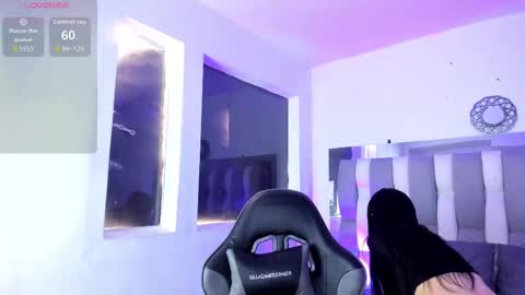 Snapshot of barbieteeen chatting on October 20, 2025, 12:38 pm Barbie... online show from October 20, 2025, 12:38 pm