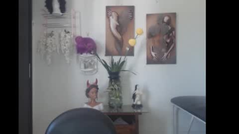 bardotbigcocktsx online show from February 4, 2025, 2:43 pm