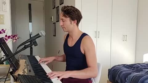 BareBritPianist online show from November 26, 2025, 5:41 am