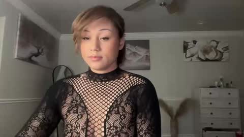 chicka online show from March 13, 2026, 3:46 am