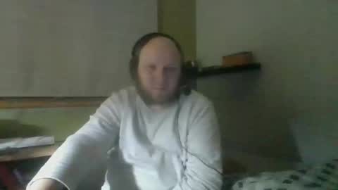 bart_poland online show from February 22, 2025, 2:39 am