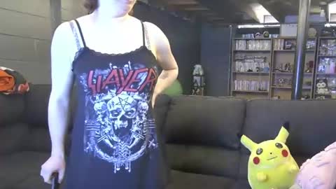 Snapshot of basementbangers3 chatting on July 8, 2026, 5:28 pm GummiWorm online show from July 8, 2026, 5:28 pm