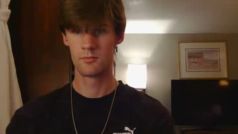basicallyjustmee online show from May 15, 2026, 3:24 am