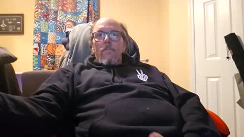 bassman966 online show from November 21, 2025, 2:43 am