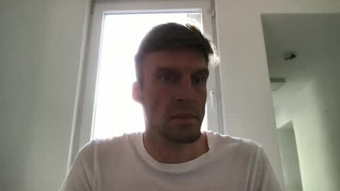 basst23 online show from April 27, 2026, 8:23 am