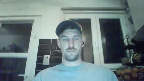 basteleus1 online show from February 27, 2025, 1:38 am