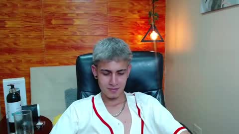 Bastian online show from December 20, 2024, 7:44 am