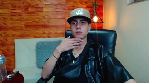 Bastian online show from December 24, 2024, 2:32 am