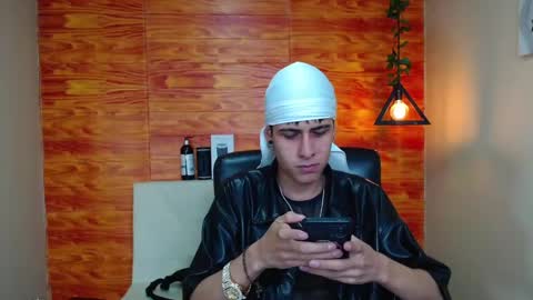 Bastian online show from January 14, 2025, 2:29 am