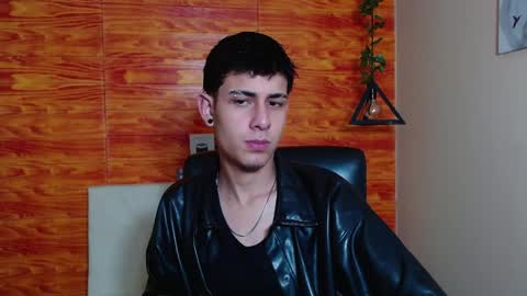 Bastian online show from February 2, 2025, 4:05 am