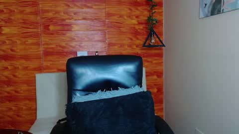 Bastian online show from February 2, 2025, 7:09 am