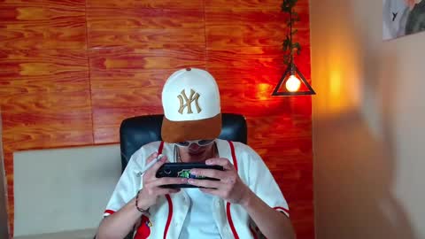 Bastian online show from February 20, 2025, 5:44 am