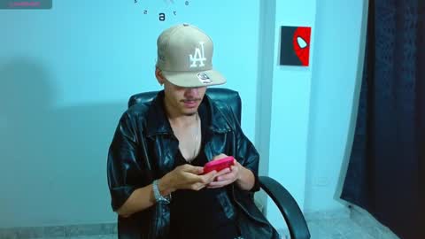 Bastian online show from September 19, 2025, 2:02 am