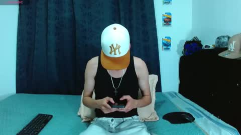 Bastian online show from November 8, 2025, 5:18 am