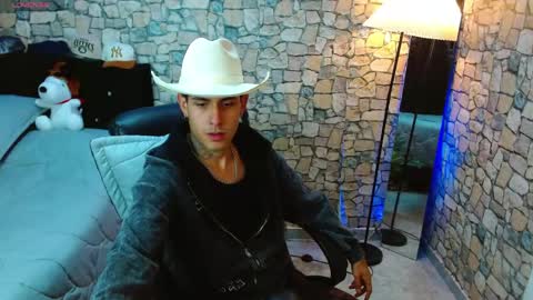 Bastian online show from April 19, 2026, 8:33 pm