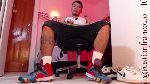 Bastian Independent Model online show from December 17, 2024, 3:50 am