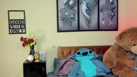 Snapshot of bastian_jones1 chatting on February 20, 2025, 6:50 am bastian_jones1 online show from February 20, 2025, 6:50 am