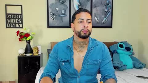 Snapshot of bastian_jones1 chatting on March 9, 2025, 7:12 am bastian_jones1 online show from March 9, 2025, 7:12 am