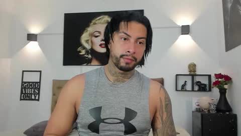 Snapshot of bastian_jones1 chatting on September 22, 2025, 8:05 am bastian_jones1 online show from September 22, 2025, 8:05 am