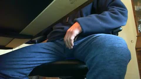 BateBro13 online show from April 20, 2026, 2:20 pm