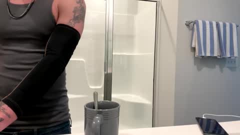 battlewolfxx online show from February 1, 2025, 8:16 pm