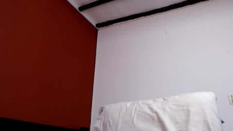 bayonette_black online show from March 8, 2025, 11:37 am