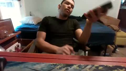 bbbbbro21 online show from November 25, 2025, 2:50 pm