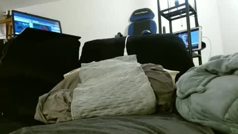 Snapshot of bbboooyyy11 chatting on February 5, 2025, 3:13 am bbboooyyy11 online show from February 5, 2025, 3:13 am