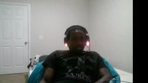 rocker n queen online show from June 9, 2026, 1:39 am