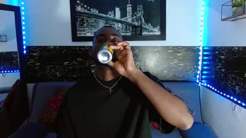 Andrew  online show from October 15, 2025, 3:06 am