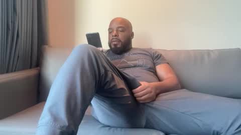 Zaddy online show from September 22, 2025, 7:21 am