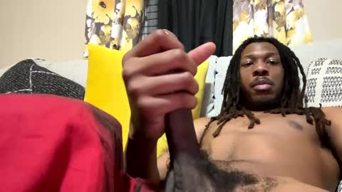 Snapshot of bbcslanger027 chatting on February 13, 2025, 7:03 am bbcslanger027 online show from February 13, 2025, 7:03 am