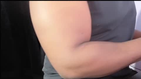 bbcthomas123112 online show from January 30, 2025, 11:33 am