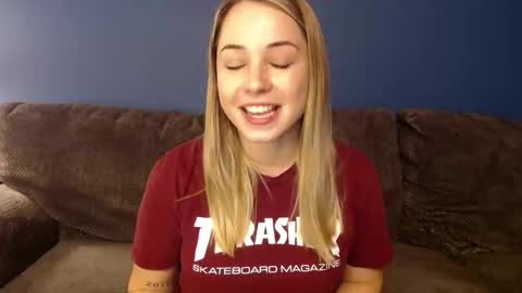 bbgirlnextdoor online show from November 17, 2025, 7:19 pm