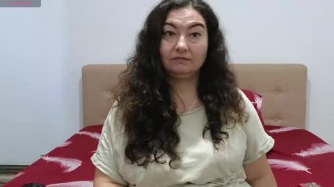 Emma online show from November 3, 2025, 8:04 am