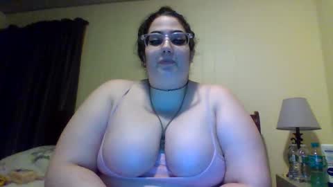 Snapshot of bbwdabkitty chatting on April 4, 2026, 12:09 am bbwdabkitty online show from April 4, 2026, 12:09 am