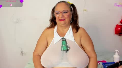 Salome online show from April 21, 2026, 7:28 pm